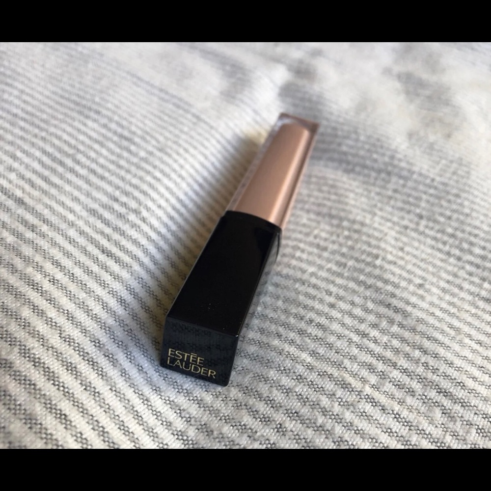 Estée Lauder Lipgloss - Picture 3 of 3